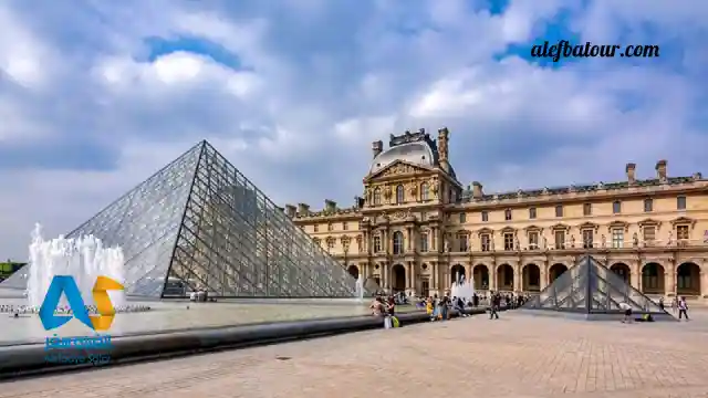 Louvre Museum